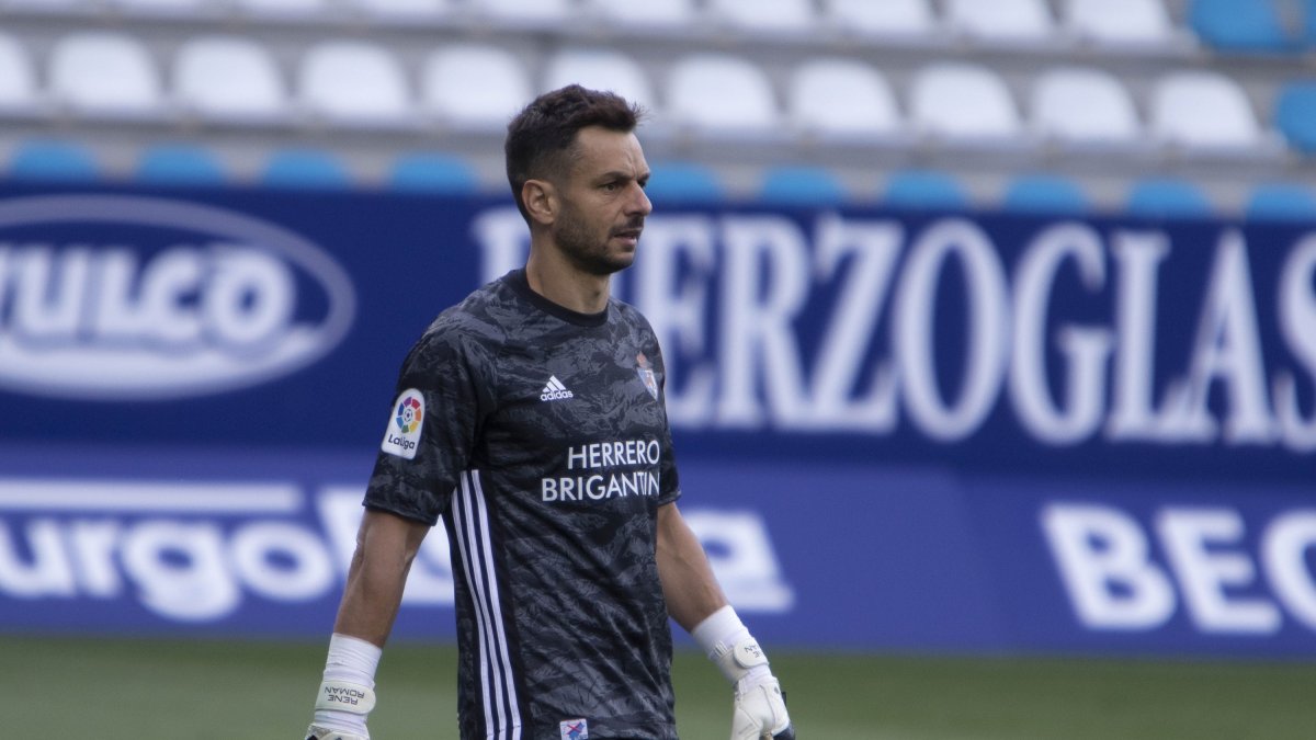 René Román cierra su etapa en la Ponferradina.