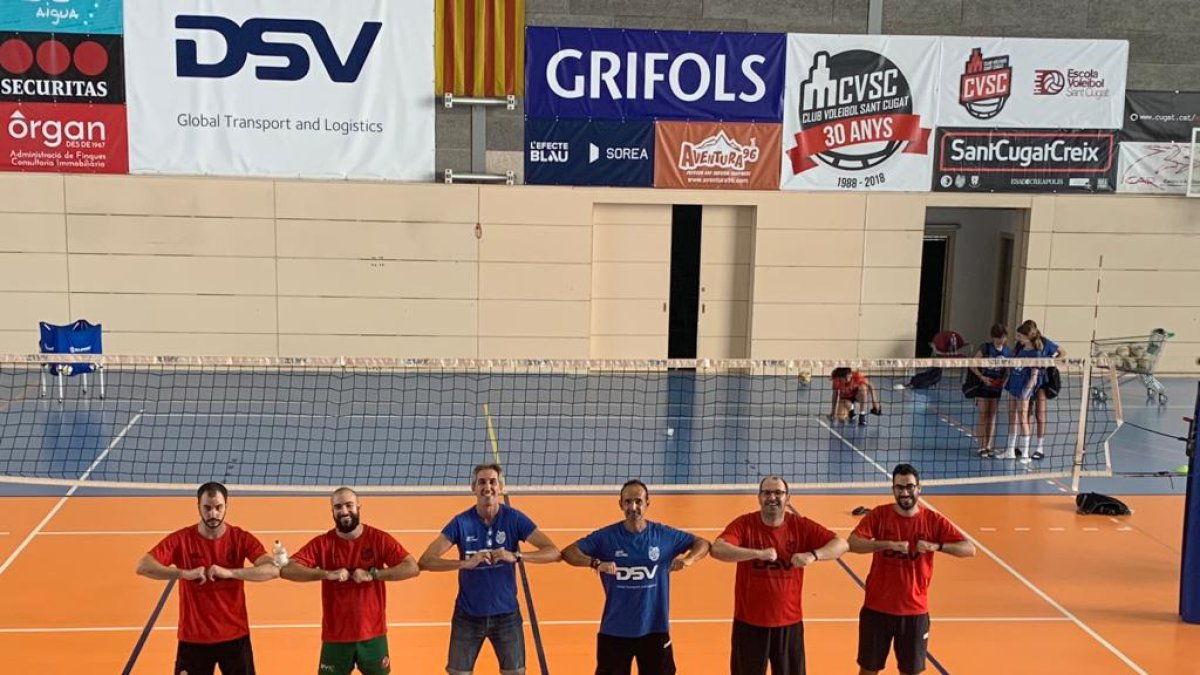 Cosme Prenafeta con los profesores del Campus de San Cugat.