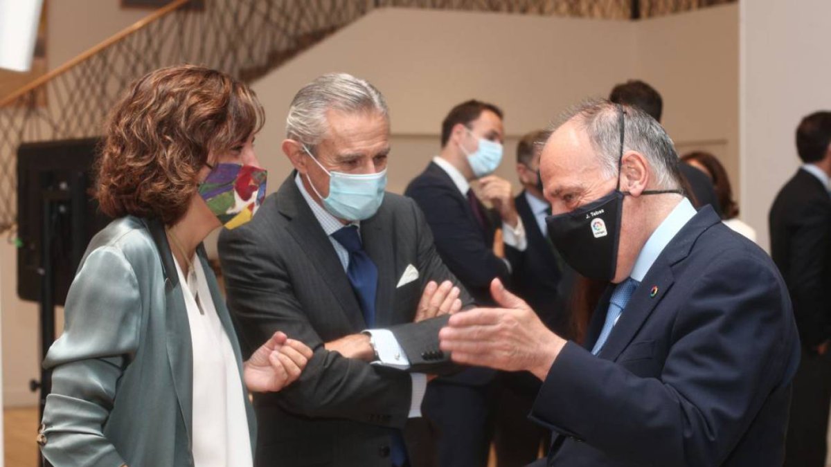 El presidente de LaLiga se siente \'tocado\' anímicamente por los ataques que está sufiendo.