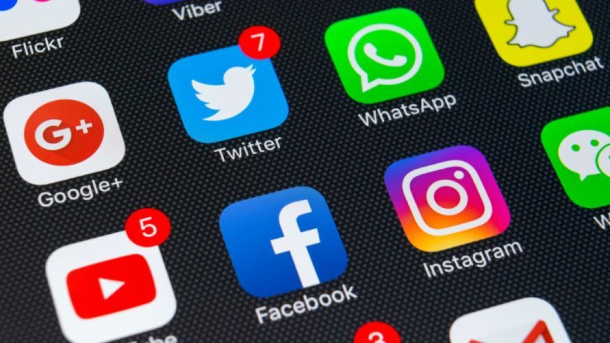 Las apliaciones de la compañía Facebook han dejado de funcionar este mediodía.