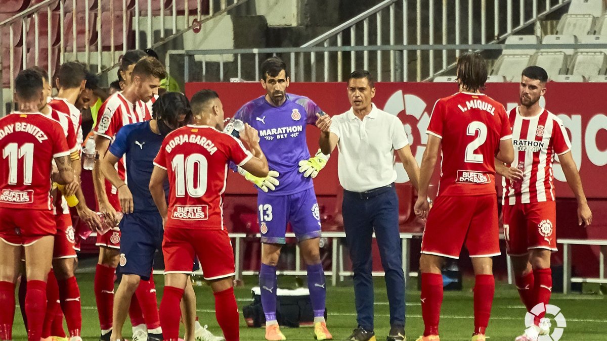 Francisco y sus futbolistas viven días de tranquilidad.