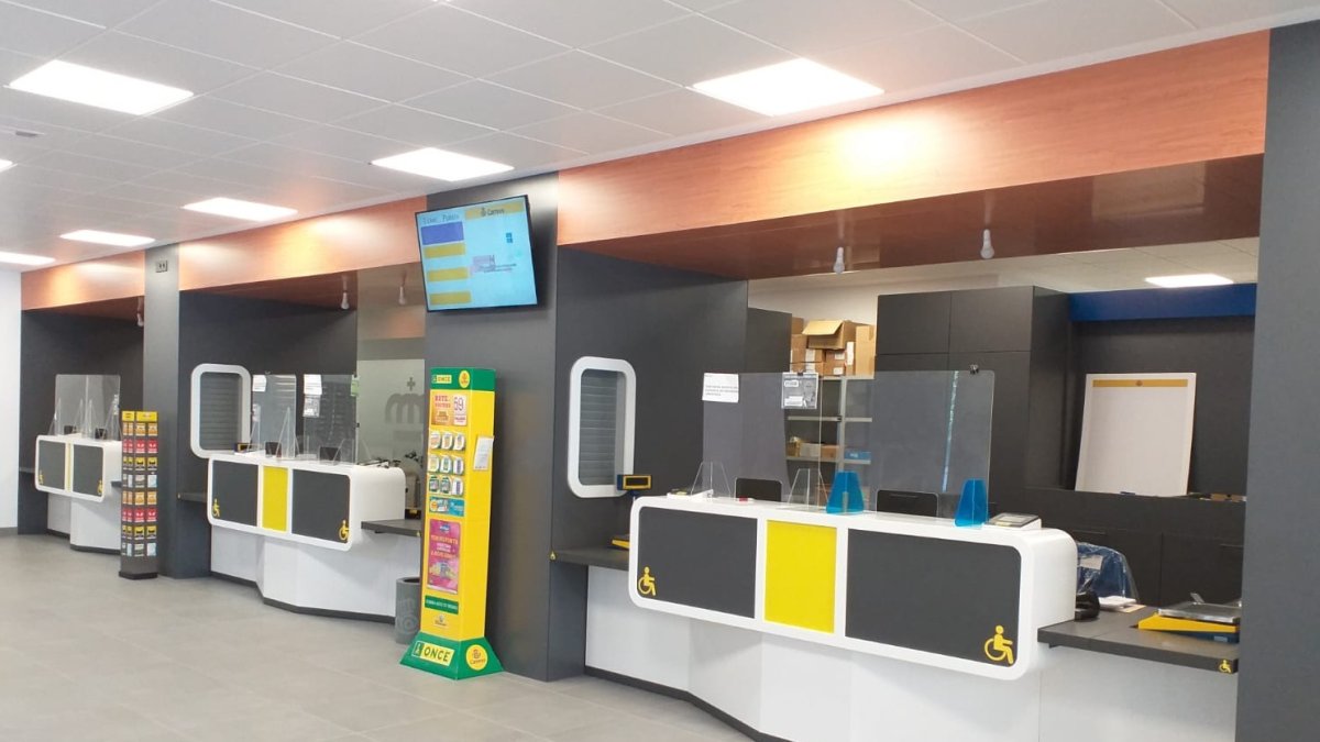 La renovada oficina de Correos en El EJido.
