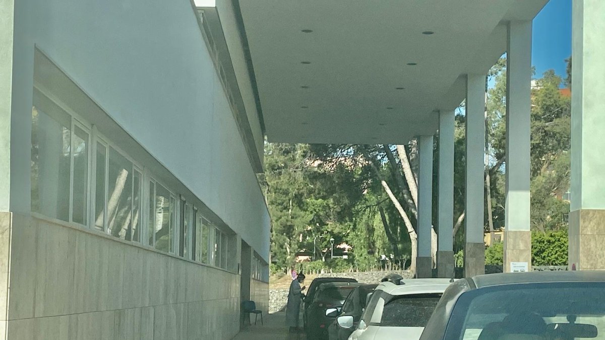 Autocovid instalado en la Bola Azul.