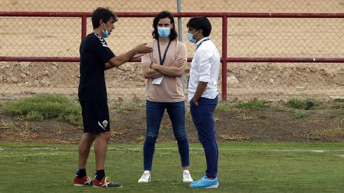 Pacheta avisa de los peligros del Elche de cara al play off.