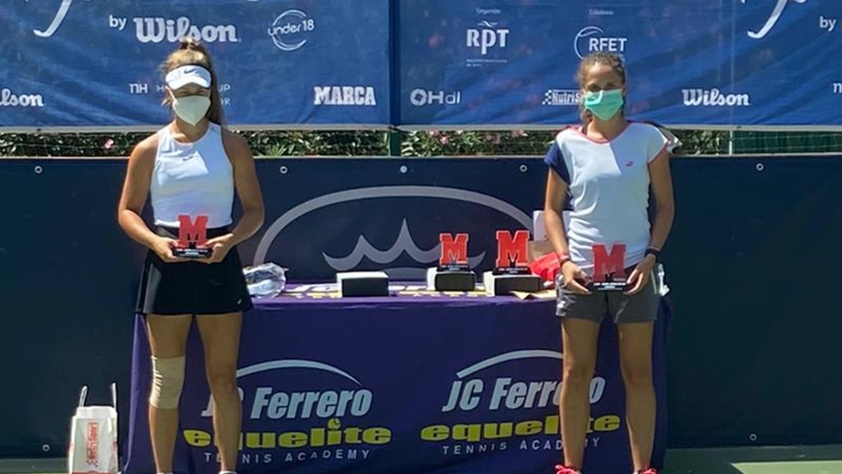 María Dolores López consiguió un nuevo trofeo.