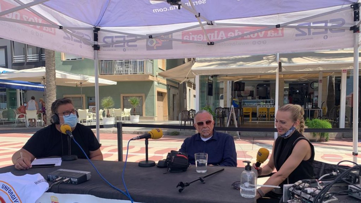 El actor George Chistie protagonista del programa veraniego de SER Almería.