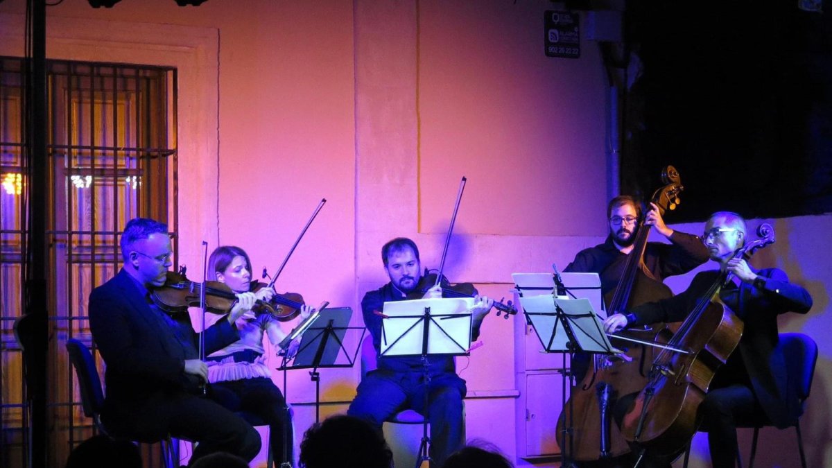 Ensemble Diesis en concierto.
