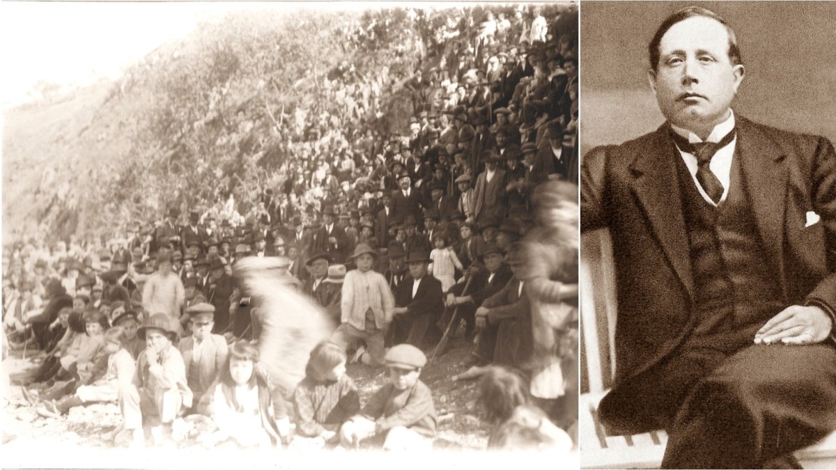 Grupo de electores esperando en una loma de Lubrín la llegada de Azorín (a la derecha) a un mitín en 1916.