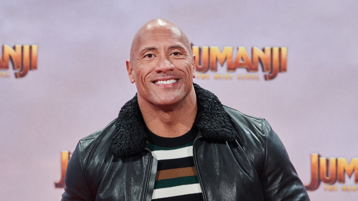 Dwayne Johnson gana 87,4 millones de dólares.