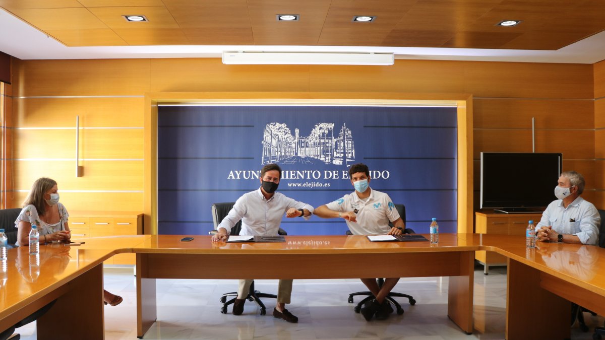 Patrocinio Víctor Fernández.