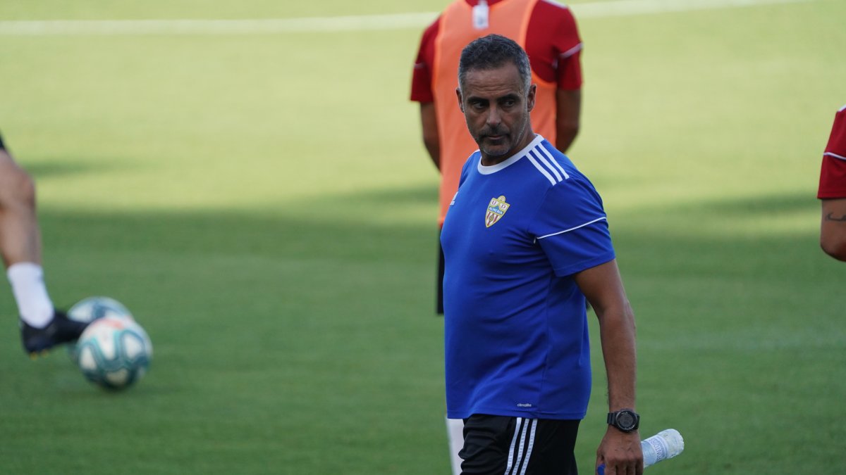 José Gomes.