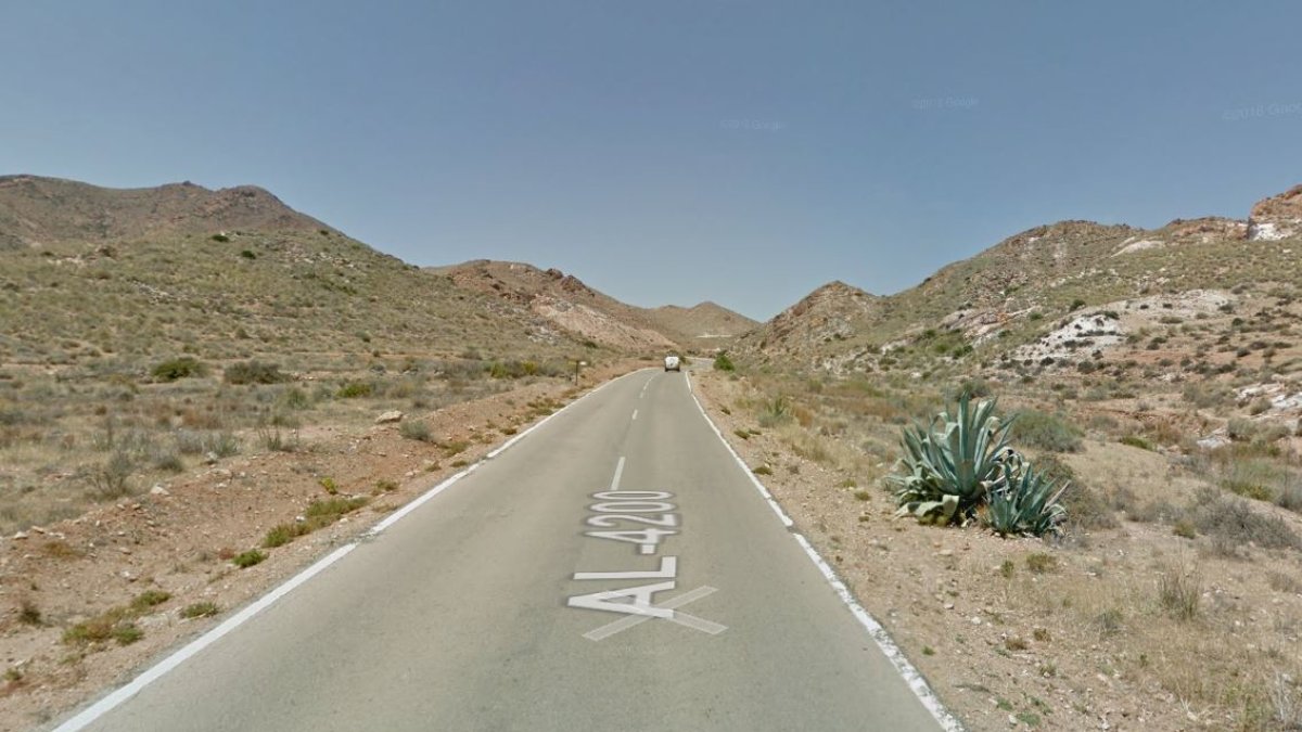 Carretera que une Las Negras y Rodalquilar.