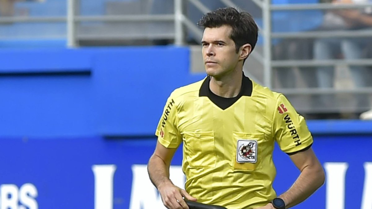César Noval.