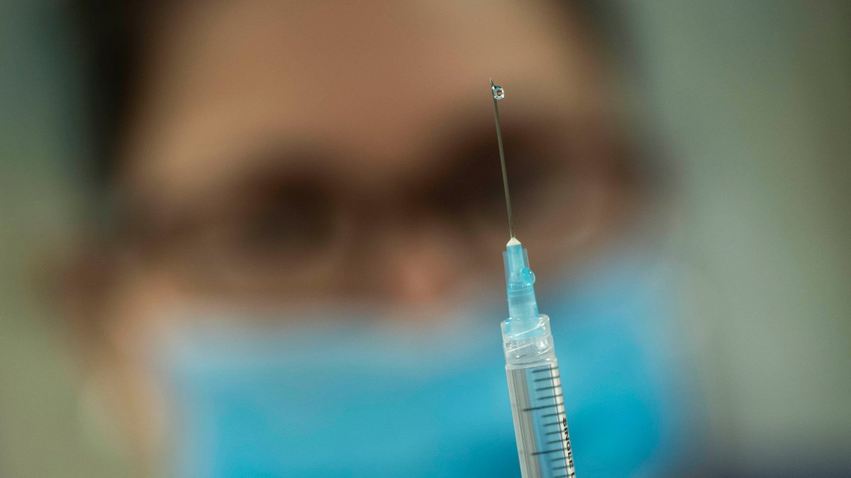 El ensayo de una vacuna contra el coronavirus contará con 190 voluntarios españoles.