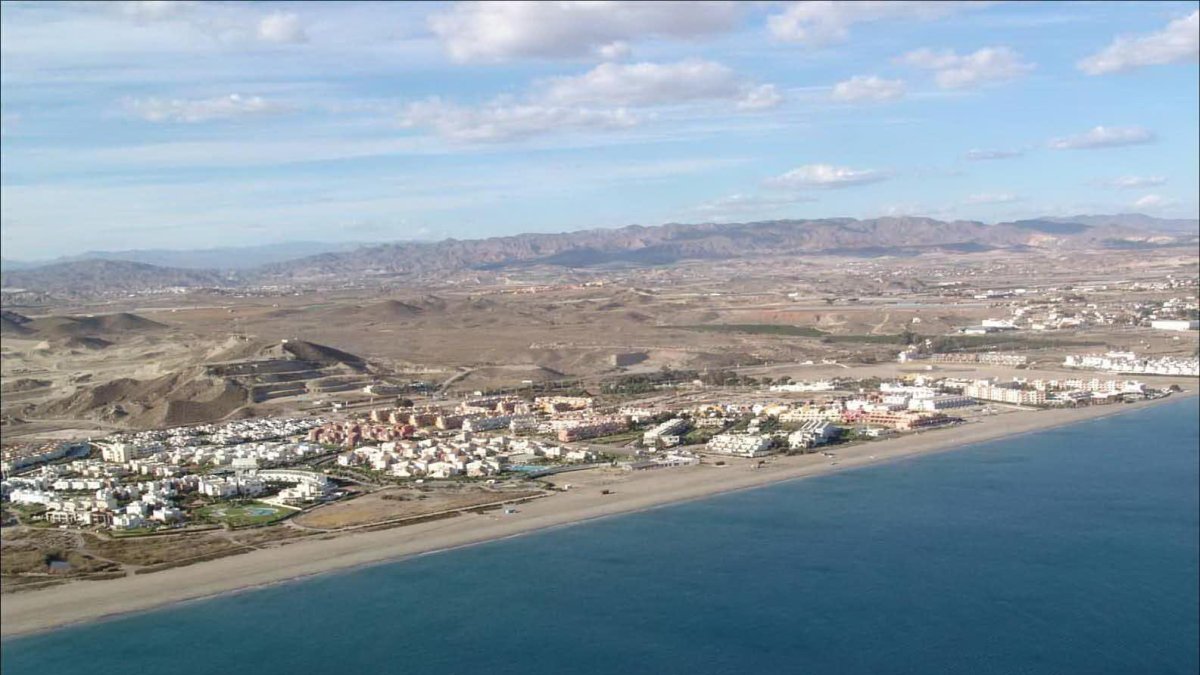 El litoral almeriense sufre problemas recurrentes derivados de la erosión.