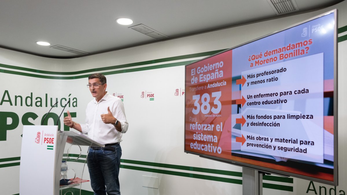 Rueda de prensa de José Luis Sánchez Teruel.