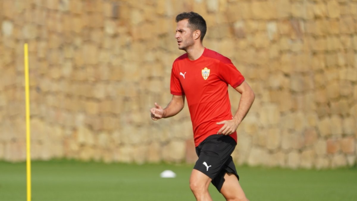 Juan Villar en el entrenamiento de este lunes en Marbella.