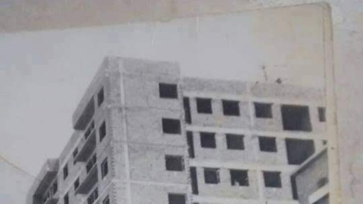 Imagen del edificio Azorín en construcción cedida por el periodista José Ángel Pérez