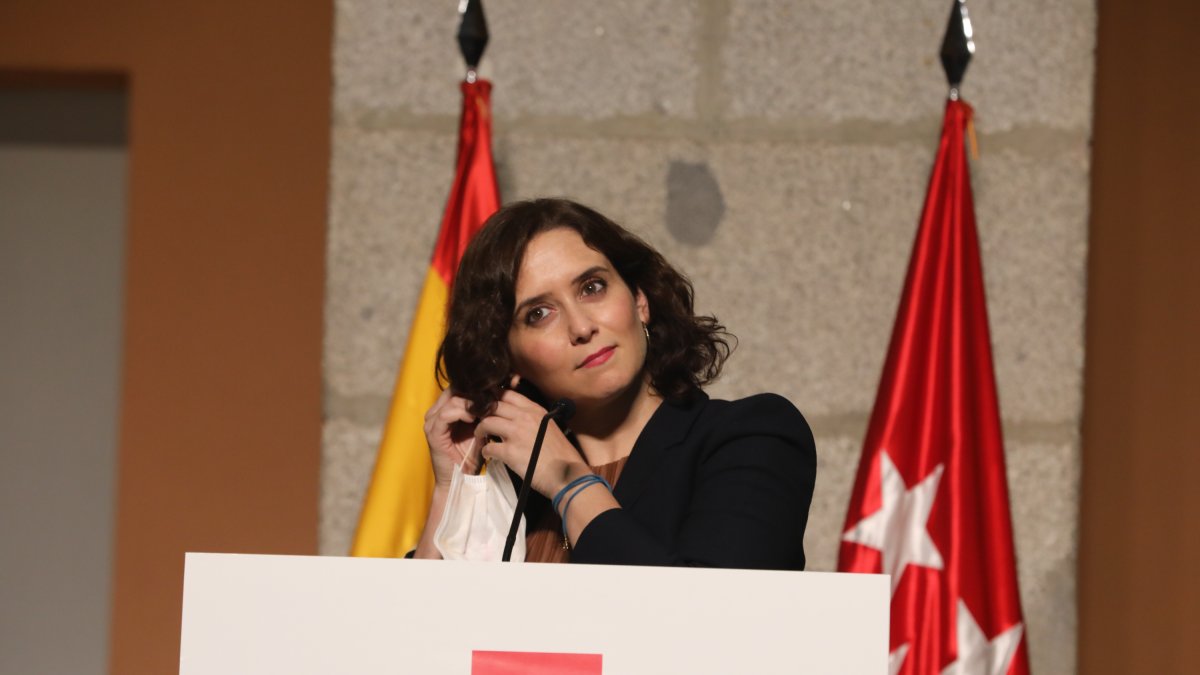 Isabel Díaz Ayuso, en la rueda de prensa de este viernes.