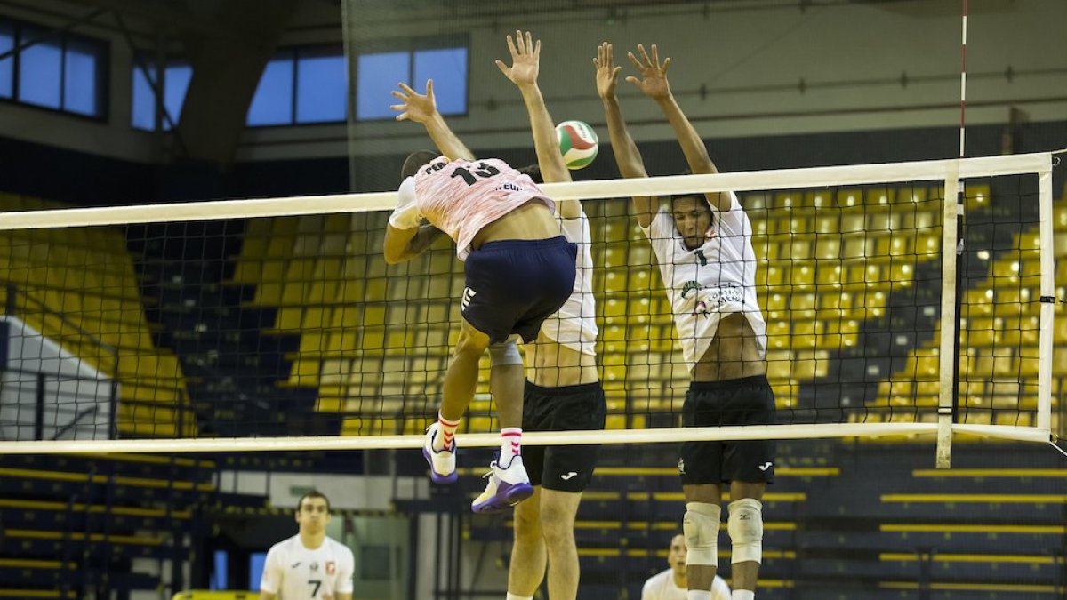 Los ahorradores acusaron falta de rodaje en Las Palmas.