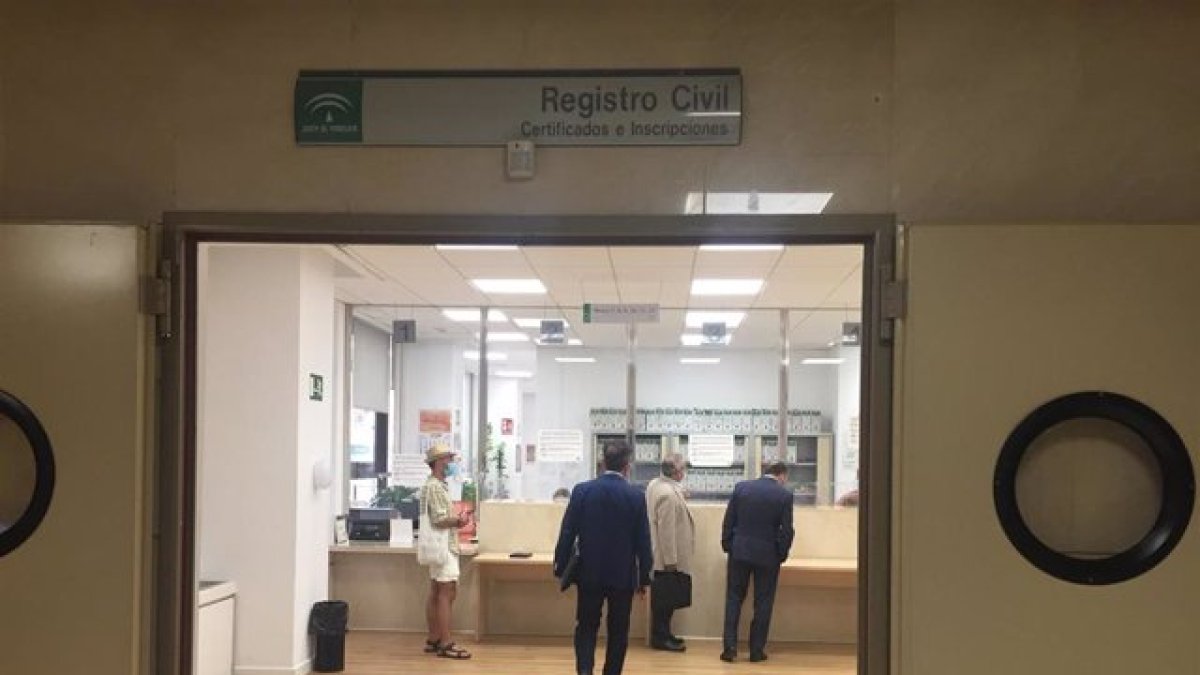 Tres registros de la provincia podrán ofrecer cita previa a través de Internet.