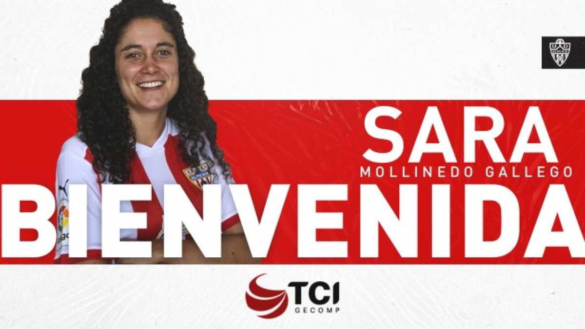 Sara Mollinedo refuerza la defensa del equipo femenino.