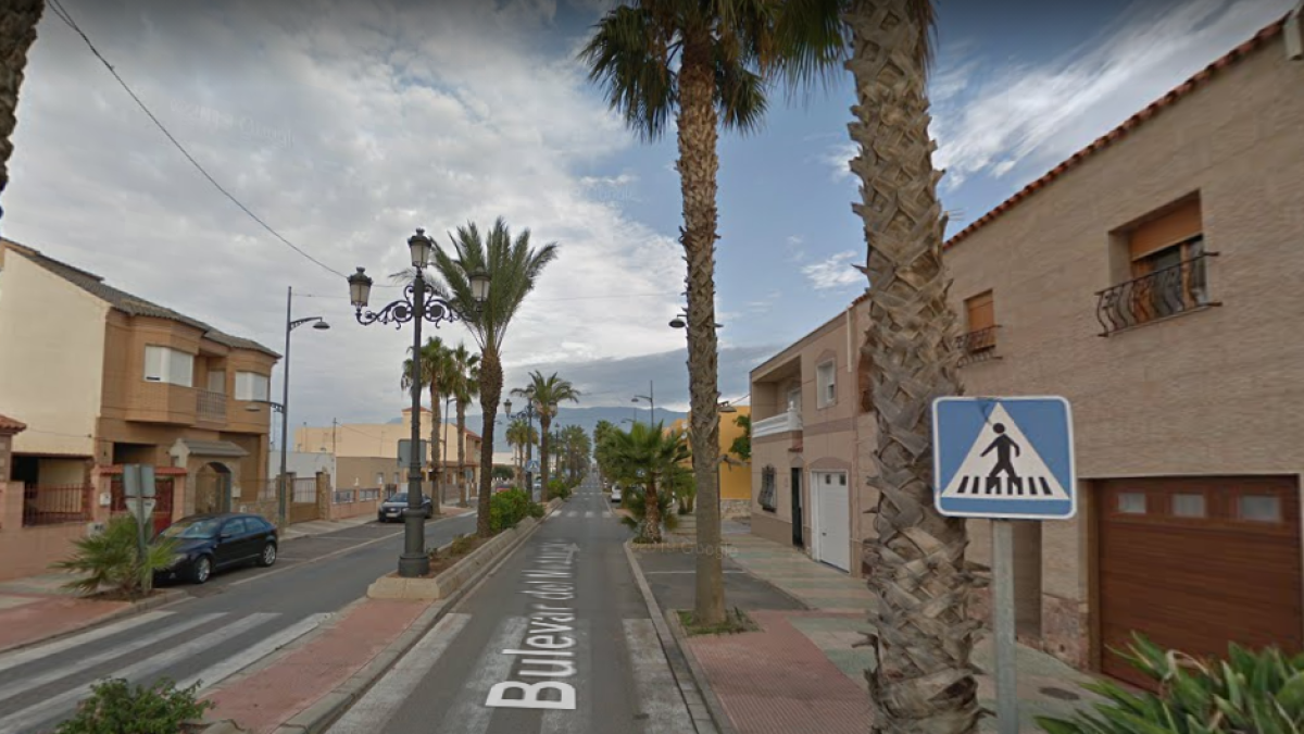 Imagen captura del Bulevar del Mediterráneo, en los Llanos de Vícar.