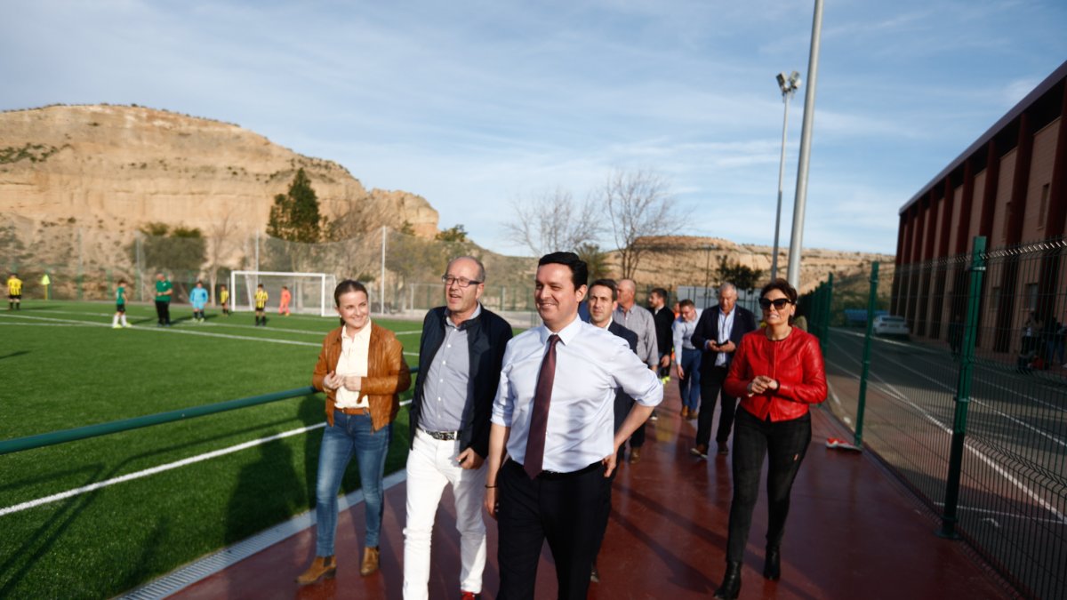 Imagen de archivo del presidente de la Diputación en una visita a Sorbas.