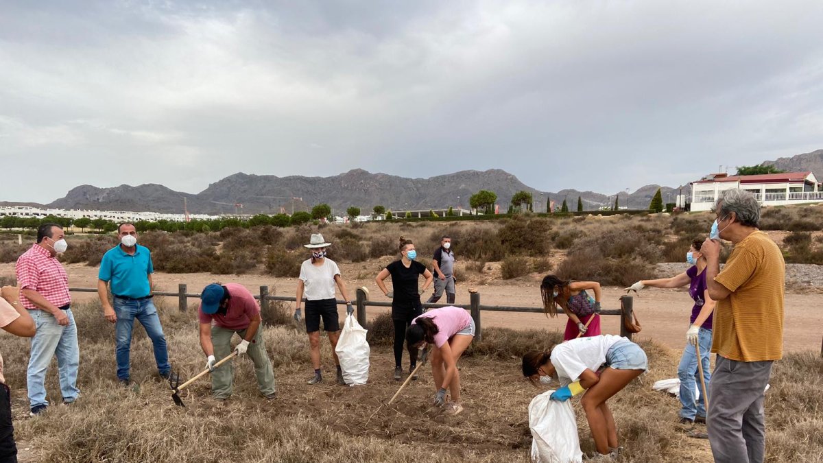 Imagen de la jornada en la Playa de Los Nardos.