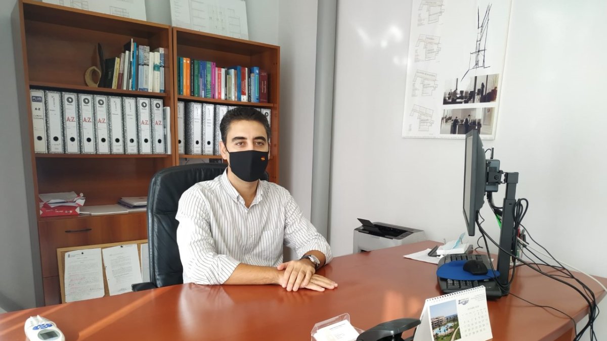 joaquín pérez de la blanca, concejal no adscrito del Ayuntamiento de Almería.