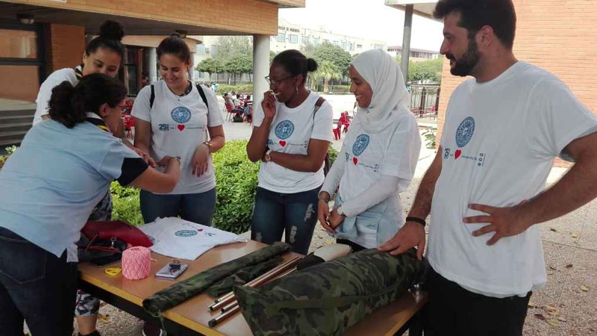 El plazo de inscripción para participar en el Programa Voluntari@s finaliza el día 20 de octubre.