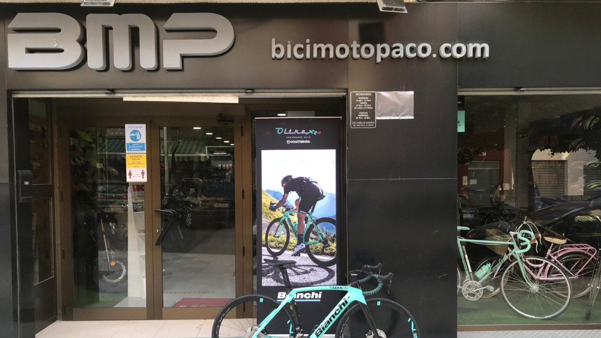 Fachada de Bici-Moto Paco.