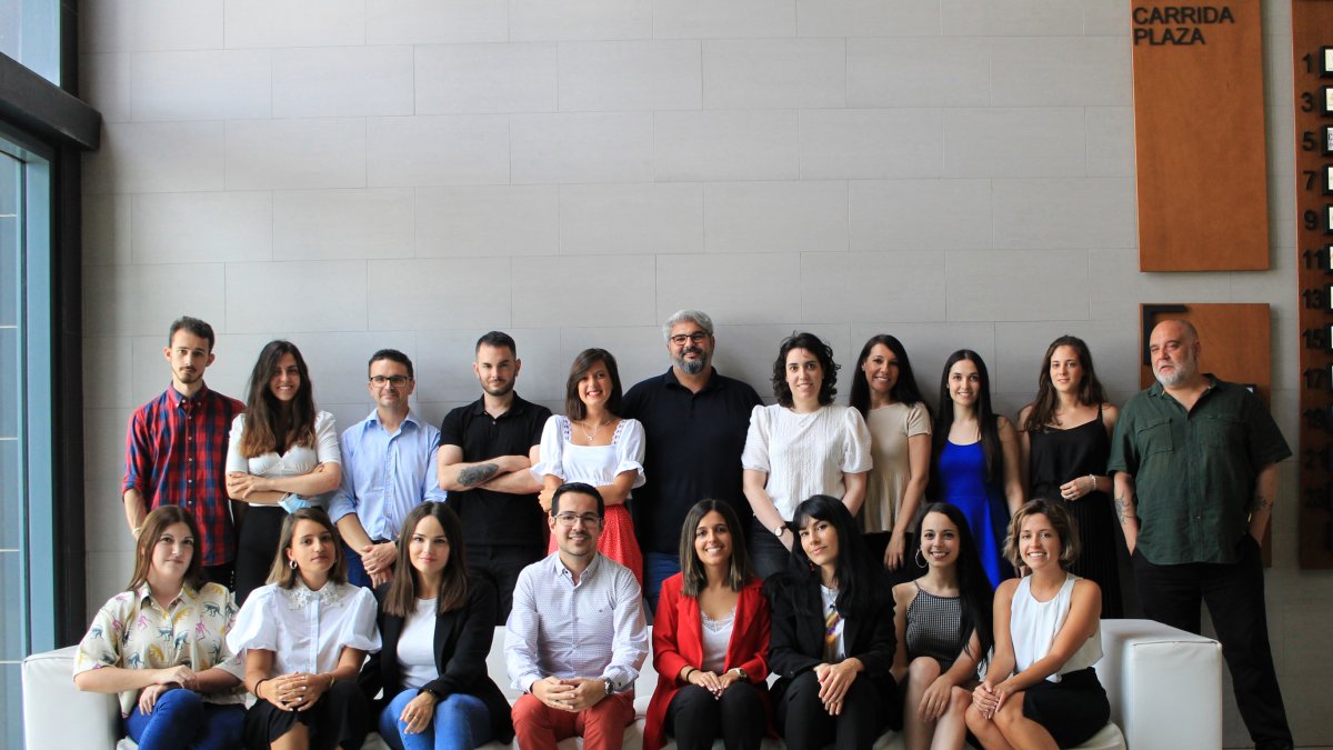 El equipo humano que forma la editorial Círculo Rojo.