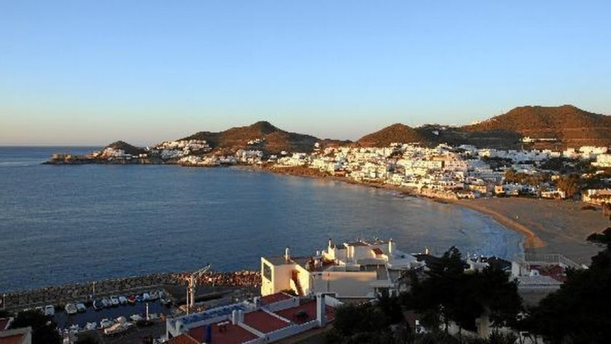 Cabo de Gata sigue siendo destino turístico este otoño.