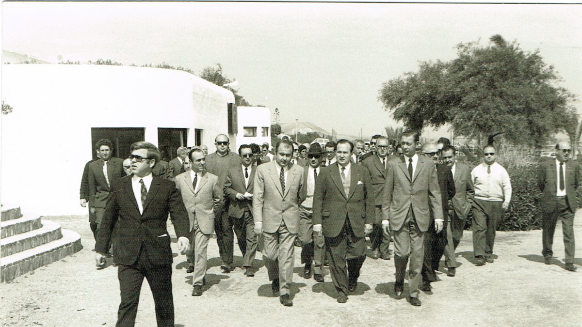 El ministro Alfredo Sánchez Bella, junto al alcalde de Vera, José Salas Bolea y León Van Rentergem en 1971.