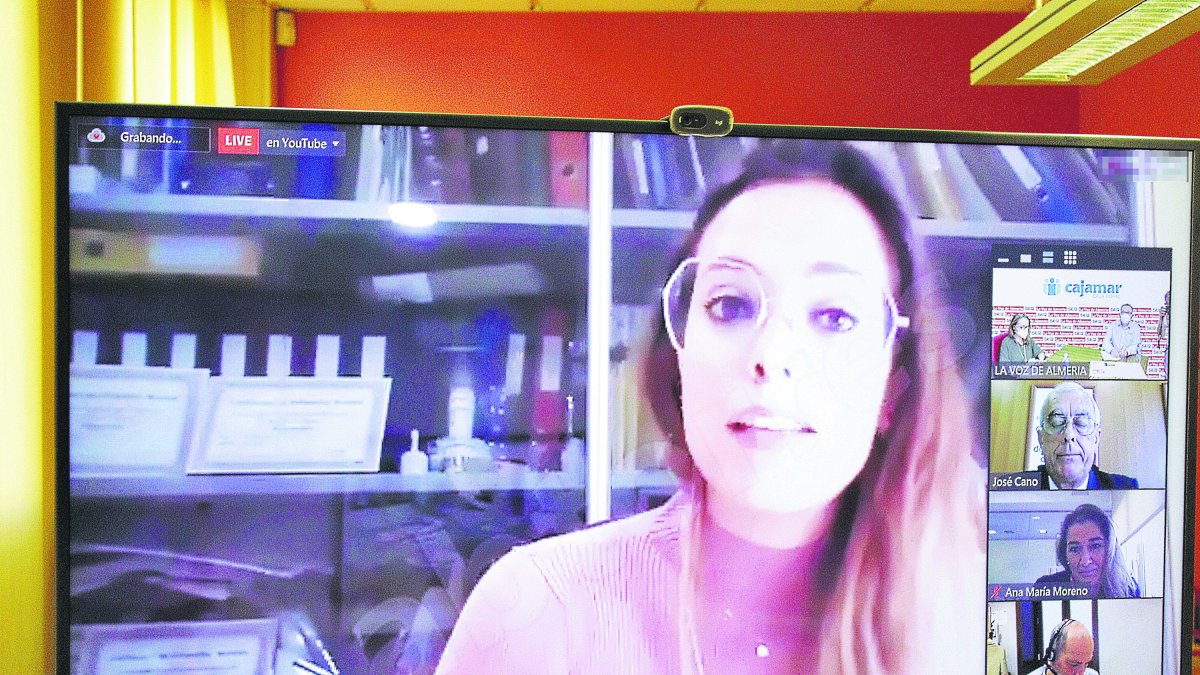 Alejandra Abad en su intervención.