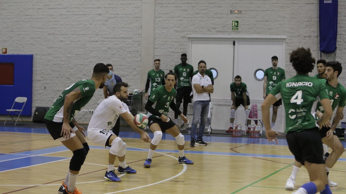 Mario Ferrera cuajó un gran partido contra Melilla.