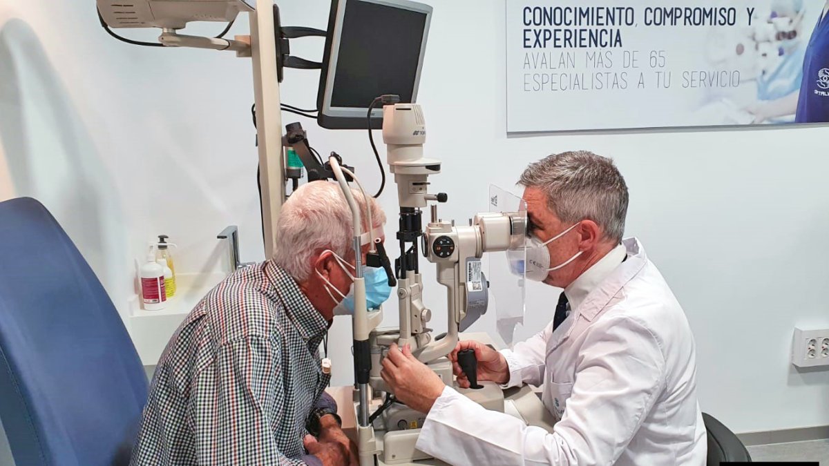 Oftalvist Almería, consulta de oftalmología.