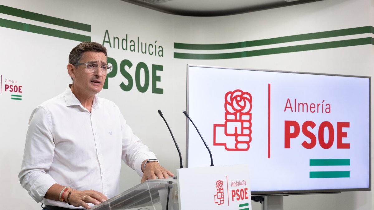 José Luis Sánchez Teruel, secretario general del PSOE de Almería.
