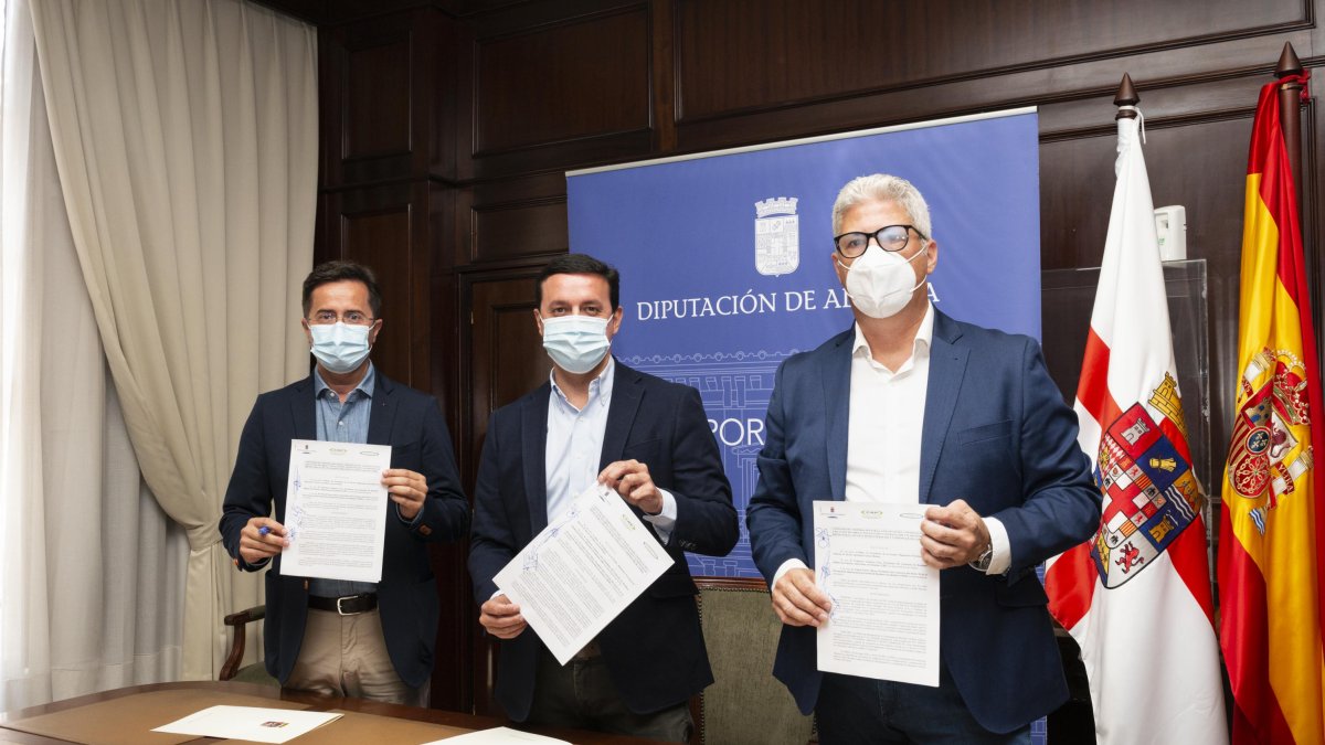 Firma de la licitación.