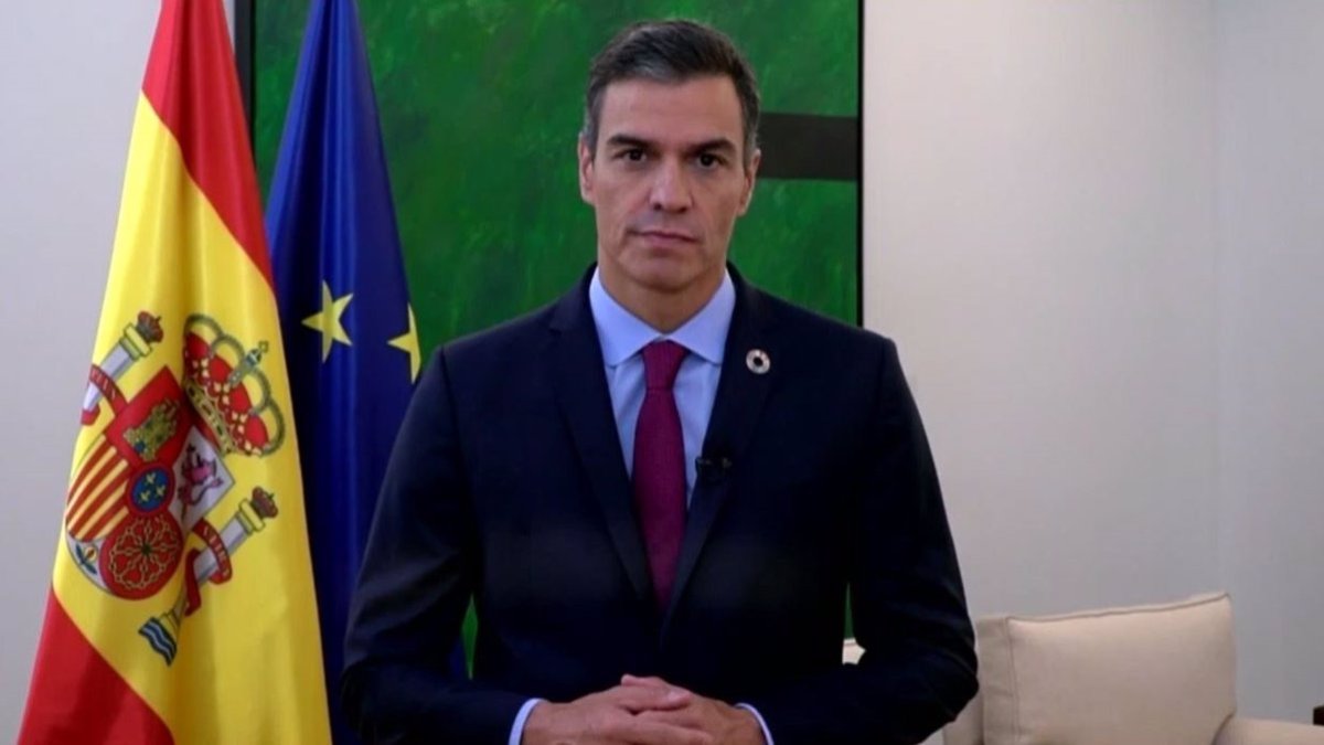 Pedro Sánchez quiere decretar este domingo el estado de alarma.