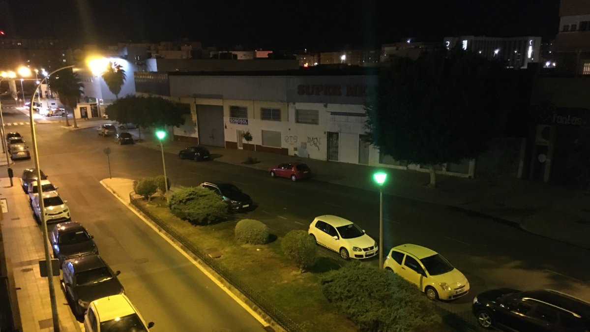 Imagen captada a las once de la noche de este domingo.