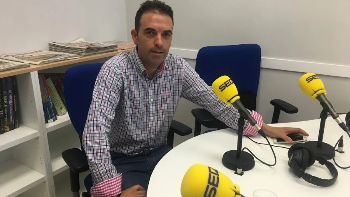El alcalde de Antas se ha mostrado \