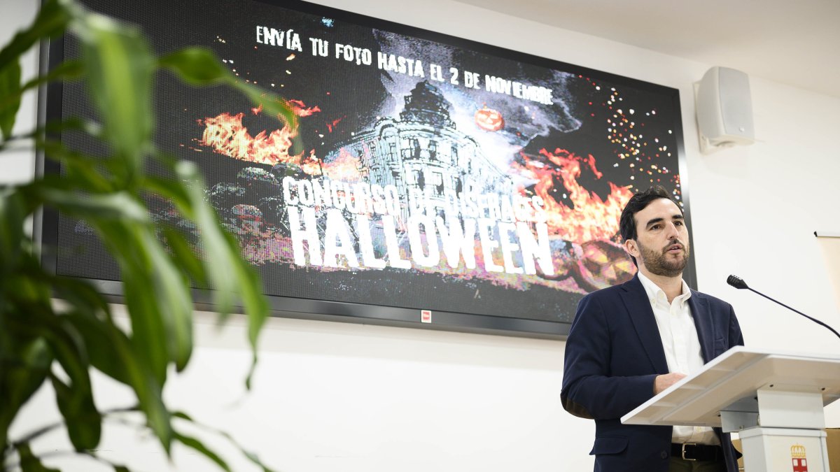 Carlos Sánchez, durante la presentación de la iniciativa.