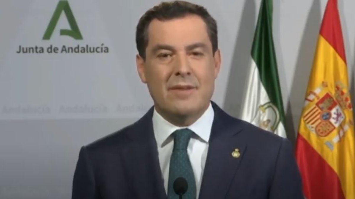 Comparecencia de Juanma Moreno para anunciar las medidas.