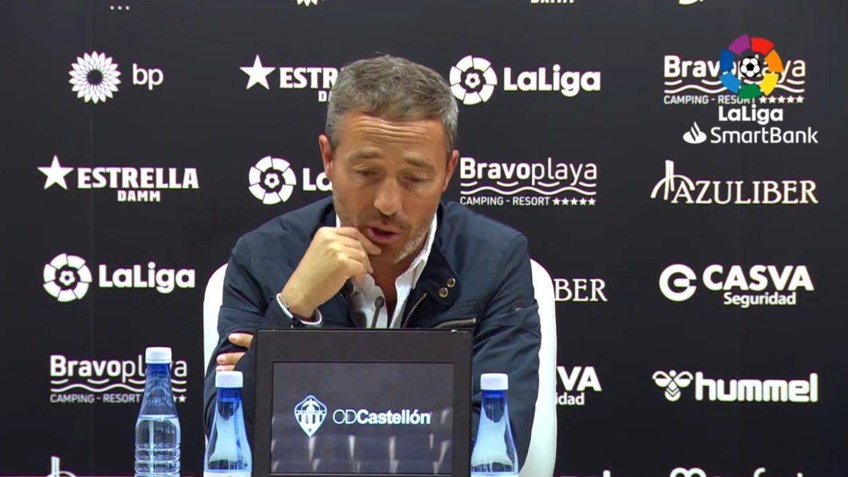 Óscar Cano fue contundente en rueda de prensa.