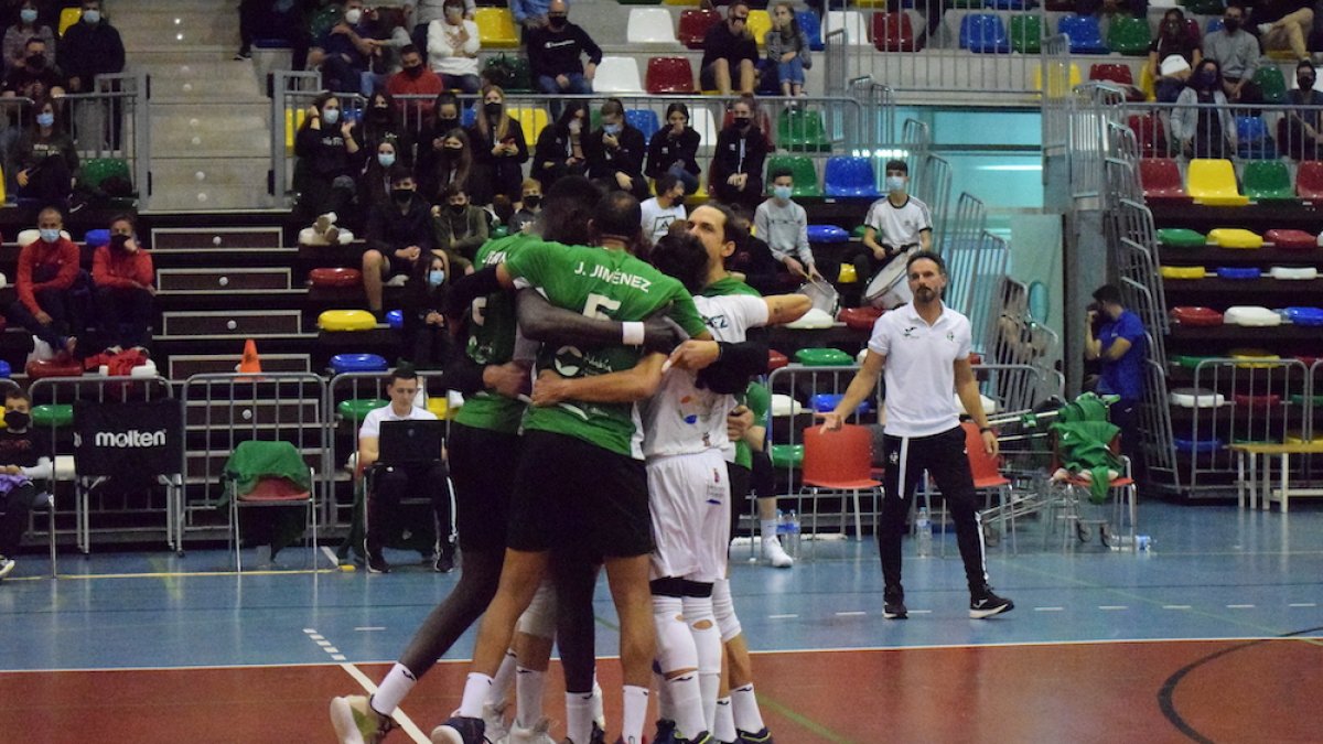 Unicaja Costa de Almería viene de ganar con apuros a Almoradí.