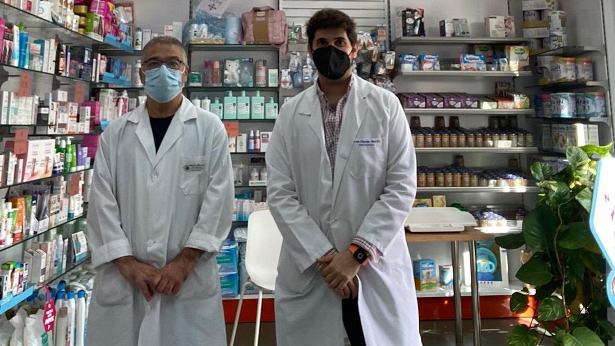 El farmacéutico José Espejo representa al colectivo.