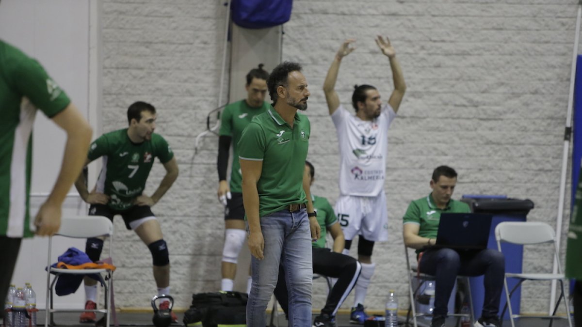 Manolo Berenguel en el partido ante Río Duero Soria.