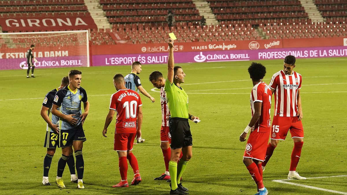 Iglesias Villanueva en el Girona-Almería del Play Off.